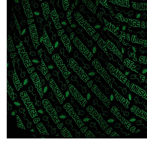 Have here a Unique Vintage BEETLEJUICE Strange & Unusual Black & White Skirt New - Picture 2 of 5